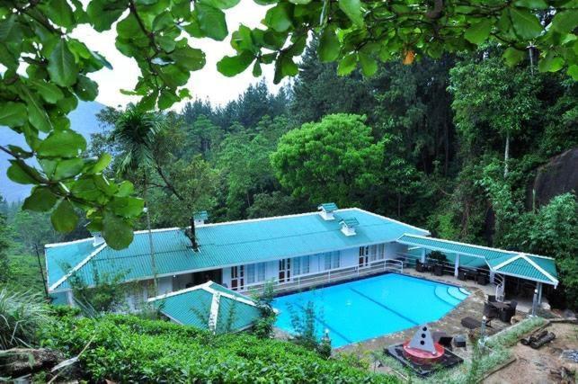 Forest Edge Hotel Ginigathena Экстерьер фото