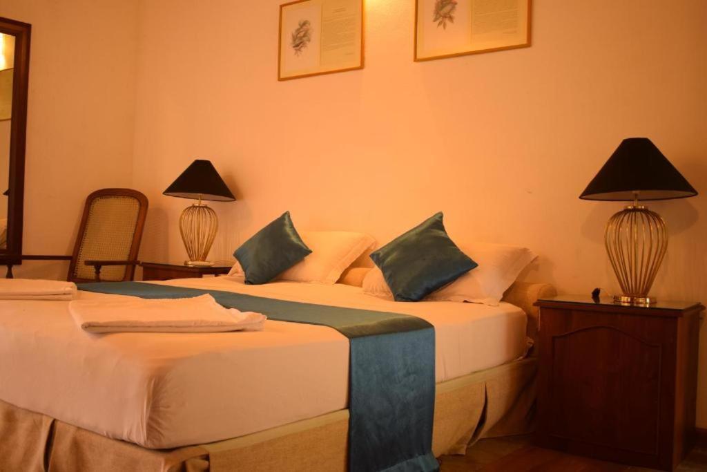Forest Edge Hotel Ginigathena Экстерьер фото
